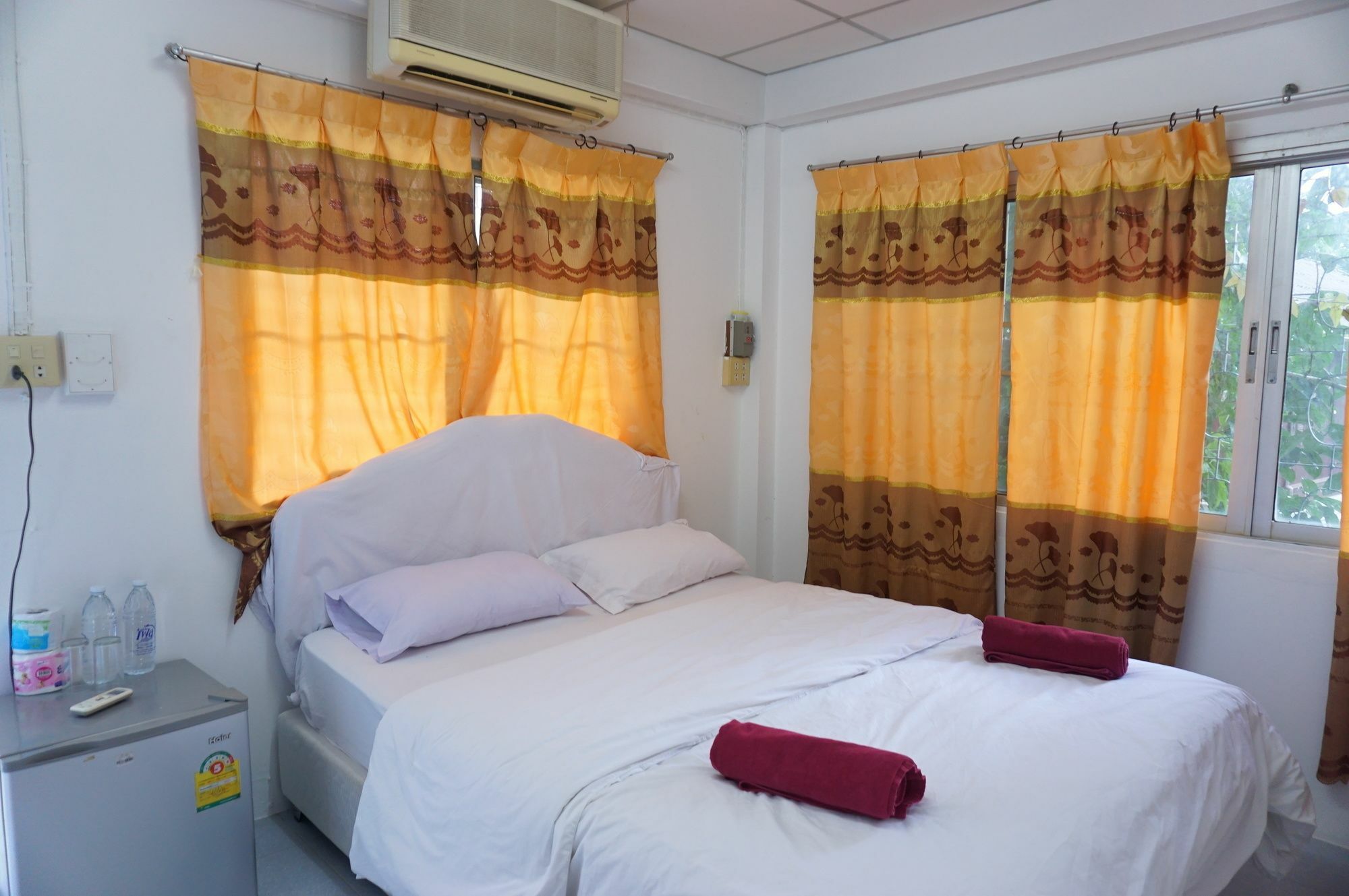 Ranong Boutique Hotel And Mall Esterno foto